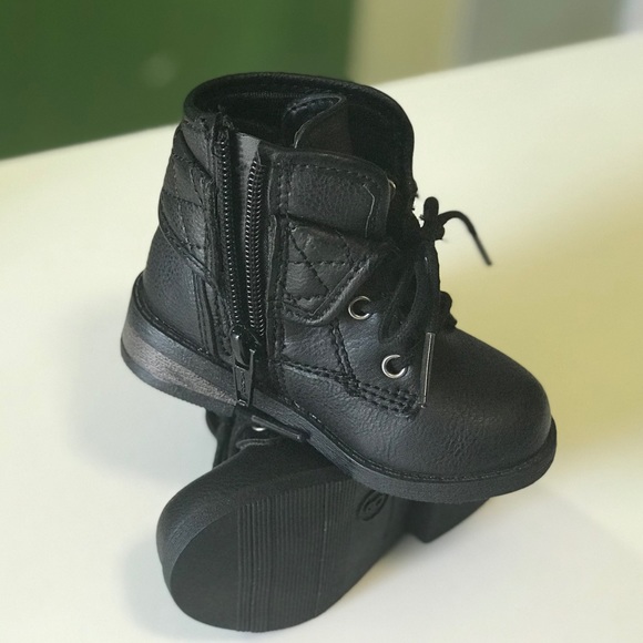 Garanimals Baby Girls Combat Boot Black Color New - Picture 5 of 8